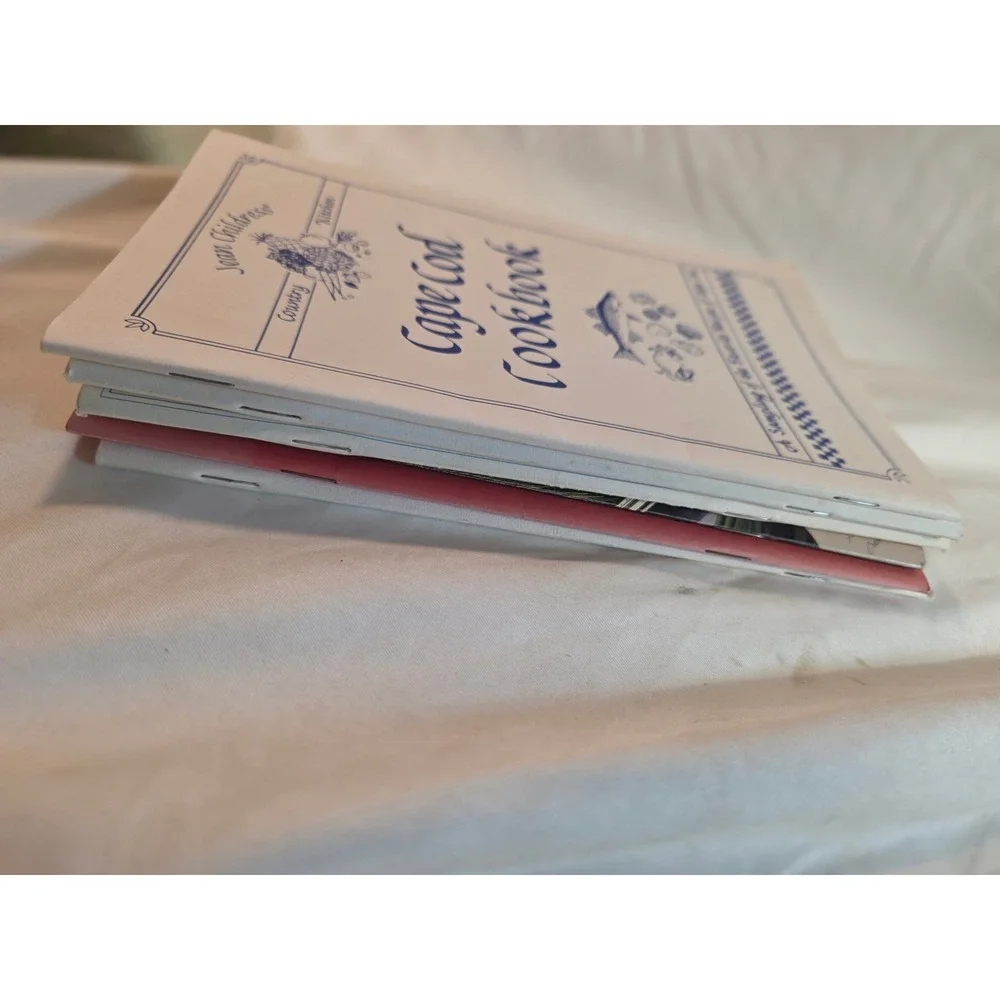 Vintage Cookbook Booklet Lot Pennsylvania Dutch Cape Cod Rice Apple Herb Almond